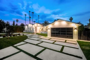 a modern new construction home in los angeles